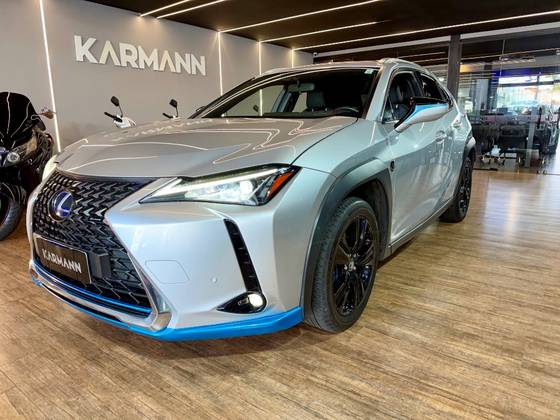 LEXUS UX 250h 2.0 VVT-I HYBRID DYNAMIC CVT